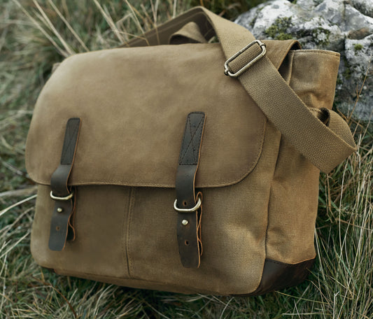 Sac - Sacoche chasse haut de gamme PATRIOTE CHASSEUR en toile huilée et cuir-LE MONTAGNARD-